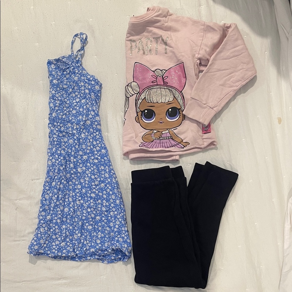 8-9yrs Girls Lot - 3 Pieces Total. 1 dress, 1 sweater, 1 long pants